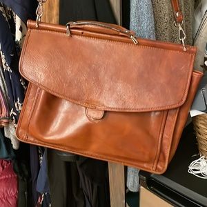 Floto Italian leather shoulder bag